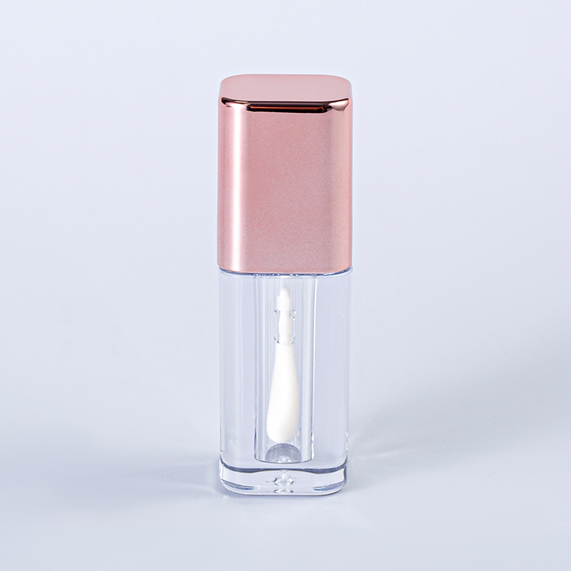 Rose Gold Lip Gloss Tube – Transparent Body & Metallic Cap