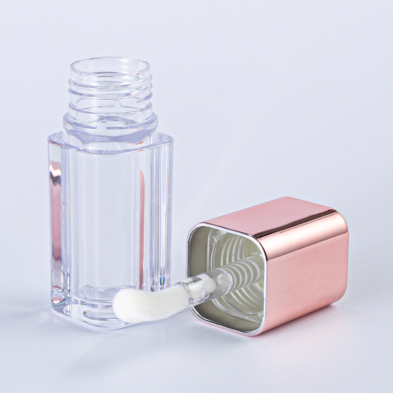 Rose Gold Lip Gloss Tube – Transparent Body & Metallic Cap