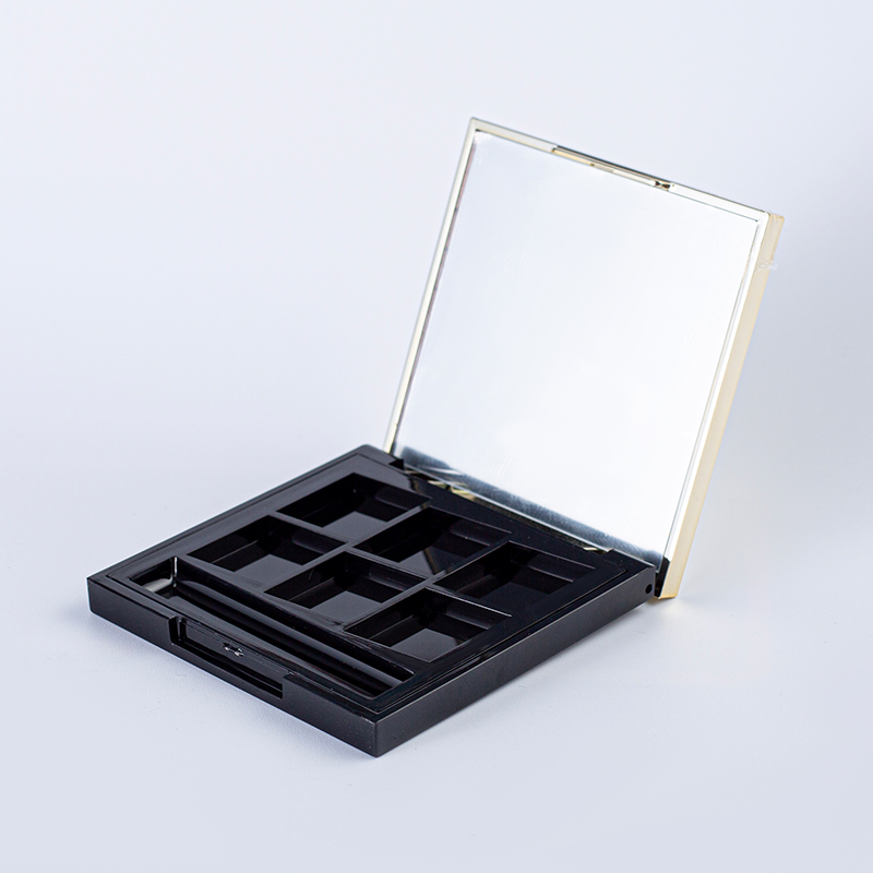6-Pan Eyeshadow Palette