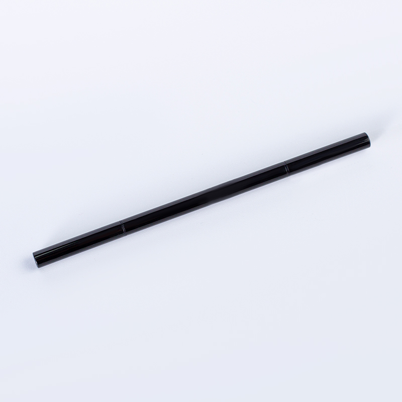 Minimalist Black Precision Brow & Eye Pencil 